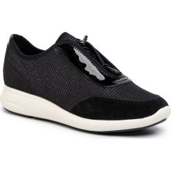 Sneakersy GEOX - D Ophira A D021CA 0EWHH C9999 Black. Czarne półbuty damskie Geox, bez wzorów, z zamszu, bez obcasa, na płaskiej podeszwie, bez zapięcia. W wyprzedaży za 279,00 zł.
