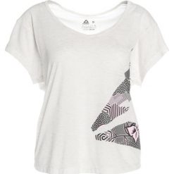 Reebok TREND Tshirt z nadrukiem chalk. Białe t-shirty damskie Reebok, xs, z nadrukiem, z elastanu. Za 129,00 zł.