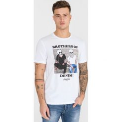 Jack & Jones Skurl Koszulka Biały. Białe podkoszulki męskie Jack & Jones, xxl, z nadrukiem, z bawełny, z krótkim rękawem. Za 64,95 zł.