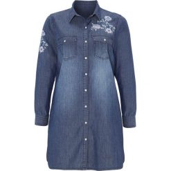 Cellbes Tunika niebieski female niebieski 50/52. Niebieskie tuniki damskie Cellbes, z haftami, bez kołnierzyka, bez rękawów. W wyprzedaży za 139,00 zł.
