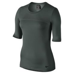 Nike Koszulka Treningowa W Np Hprcl Top Ss M. Szare topy damskie marki Nike, m. W wyprzedaży za 139,00 zł.