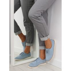 Mokasyny damskie niebieskie CHELSIS. Niebieskie mokasyny damskie FunKee.pl, z zamszu, klasyczne. Za 93,59 zł.