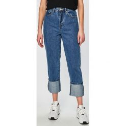 Glamorous - Jeansy. Niebieskie jeansy damskie marki Glamorous, s, z podwyższonym stanem. Za 219,90 zł.