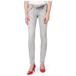 Mustang Jeansy Damskie Gina 31/32 Szary. Szare jeansy damskie marki Mustang, z jeansu. W wyprzedaży za 249,00 zł.
