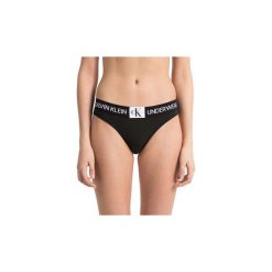 Slipy Calvin Klein Jeans 000QF4921E BIKINI. Czarne skarpetki damskie Calvin Klein Jeans, bez wzorów, z jeansu. Za 93,59 zł.