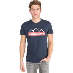 Jack & Jones Midmount Koszulka Niebieski. Niebieskie podkoszulki męskie s, z nadrukiem, z bawełny. Za 56,95 zł.