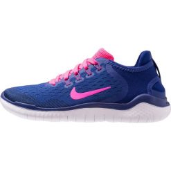 Nike Performance FREE RN 2018 Obuwie do biegania neutralne deep royal blue/pink blast/obsidian/white. Niebieskie buty do biegania damskie marki Nike Performance, z materiału. Za 459,00 zł.