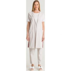 KAMIZELKA BRIO Max Mara Leisure. Czerwone kamizelki damskie Max Mara Leisure, xs, z aplikacjami, z materiału, bez kaptura. Za 406,00 zł.