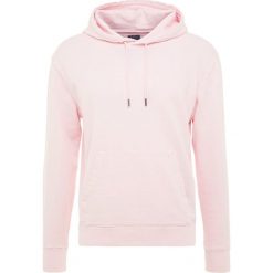 Bluzy męskie: J.CREW GARMENT DYE FRENCH TERRY HOODY Bluza z kapturem light pink