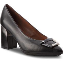 Półbuty HISPANITAS - Lino-7 HI87857 Black. Czarne półbuty damskie Hispanitas, z aplikacjami, ze skóry, bez obcasa, na obcasie, bez zapięcia. W wyprzedaży za 319,00 zł.