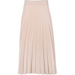 Spódnica plisowana Charming Pleats beżowa. Brązowe spódniczki damskie Veva, na co dzień, na zimę, bez wzorów, eleganckie, długie, proste. Za 209,00 zł.