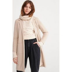 Dzianinowy płaszcz - Beżowy. Brązowe płaszcze damskie Reserved, xl, bez wzorów, z dzianiny. Za 139,99 zł.