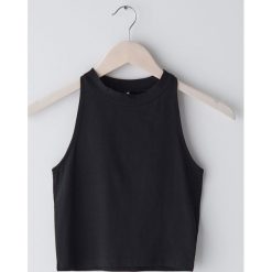 Gładki top - Czarny. Czarne topy damskie Sinsay, xl, bez wzorów, bez kołnierzyka. Za 14,99 zł.