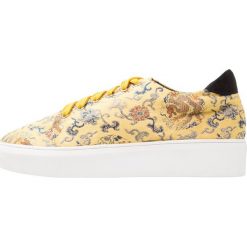 Trampki damskie slip on: Vero Moda VMMENA Tenisówki i Trampki cream gold