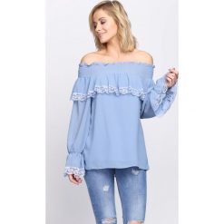 Niebieska Bluzka Deeper Love. Niebieskie bralety marki Born2be, uniwersalny. Za 79,99 zł.
