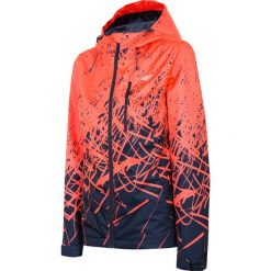 Kurtka miejska damska KUDT002 - koral allover. Pomarańczowe kurtki damskie marki 4f, m, bez wzorów, bez kaptura. Za 259,99 zł.