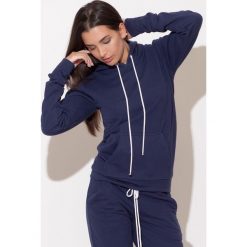 Niebieska Bluza Kangurka z Kapturem. Niebieskie podkoszulki damskie Molly.pl, s, bez wzorów, z kapturem, bez rękawów. Za 99,99 zł.