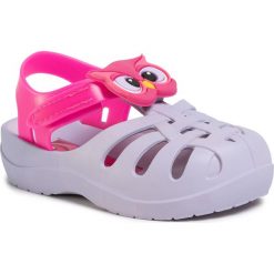 Sandały IPANEMA - Summer VI Baby 82779 Lila/Pink 20492. Fioletowe sandały dziewczęce Ipanema, z tworzywa sztucznego, bez zapięcia. Za 99,99 zł.