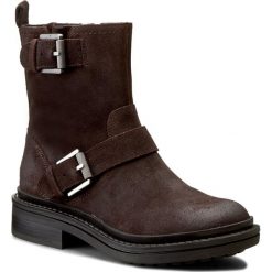 Botki CALVIN KLEIN JEANS - Flynn R3472 Mocha. Brązowe botki damskie skórzane Calvin Klein Jeans. W wyprzedaży za 429,00 zł.