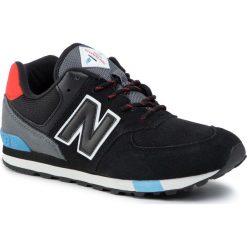 Sneakersy NEW BALANCE - GC574JHO Czarny. Czarne trampki chłopięce New Balance, bez wzorów, z zamszu, na sznurówki. Za 249,00 zł.