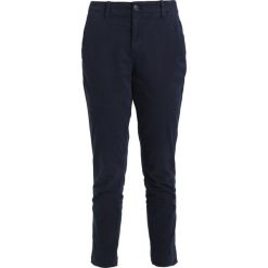 Chinosy damskie: GAP GIRLFRIEND SOLID Chinosy true indigo