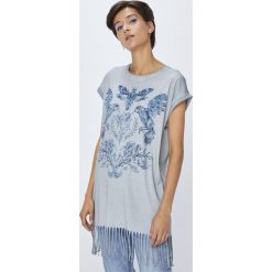 Medicine - Top Rustic Indigo. Szare bluzki damskie MEDICINE, s, z nadrukiem, z bawełny, z okrągłym kołnierzem. W wyprzedaży za 29,90 zł.
