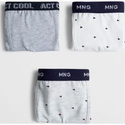 Mango Kids - Body dziecięce Head (3-pack). Niebieskie majtki chłopięce Mango Kids, z nadrukiem, z elastanu. Za 59,99 zł.