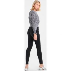 Bluzki asymetryczne: ONLY ONLMAIA SMOCK Bluzka cloud dancer/black gingham
