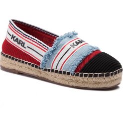 Espadryle KARL LAGERFELD - KL80109 Denim Knit Textile Mix. Czerwone espadryle damskie KARL LAGERFELD, bez wzorów, ze skóry, bez obcasa, na płaskiej podeszwie. W wyprzedaży za 419,00 zł.