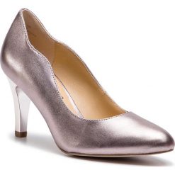 Półbuty CAPRICE - 9-22402-22 Soft Pink Met. 596. Różowe półbuty damskie marki Caprice, bez wzorów, ze skóry ekologicznej, bez obcasa, na obcasie, bez zapięcia. Za 249,90 zł.