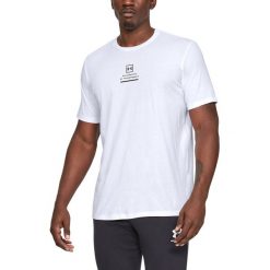 Under Armour Originators Photoreal Split Koszulka Biały. Białe podkoszulki męskie Under Armour, l, z nadrukiem, z bawełny, z krótkim rękawem. Za 137,95 zł.