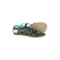 Sandały Wrangler Lola Lady WL141650-62. Czarne sandały damskie marki Wrangler, bez wzorów, bez obcasa, bez zapięcia. Za 174,30 zł.