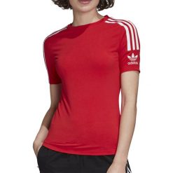 ADIDAS TIGHT T-SHIRT > FM2594. Bluzki sportowe damskie Adidas, z aplikacjami, z elastanu, z klasycznym kołnierzykiem, z krótkim rękawem, krótkie, bez kaptura. Za 99,99 zł.