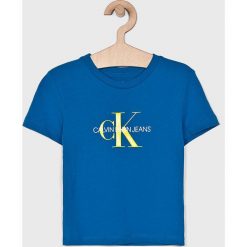 Calvin Klein Jeans - T-shirt dziecięcy 104-176 cm. Białe t-shirty chłopięce Calvin Klein Jeans, z nadrukiem, z bawełny, bez rękawów. W wyprzedaży za 129,90 zł.