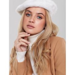 Kremowy Beret Cohen. Brązowe czapki damskie Renee, z dzianiny. Za 39,99 zł.