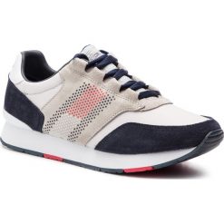 Sneakersy TOMMY HILFIGER - Corporate Material Mix Runner FM0FM02056 Diamond Grey 001. Szare sneakersy męskie TOMMY HILFIGER, bez zapięcia. Za 399,00 zł.