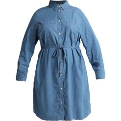 Levi's® Plus PL BEBE DRESS Sukienka jeansowa medium light wash. Niebieskie sukienki marki Levi's® Plus, s, z bawełny. Za 369,00 zł.