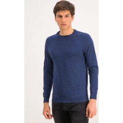 Sweter Superdry Orange Label M6100025A. Niebieskie swetry męskie Superdry, xl, bez wzorów, z bawełny, klasyczne, z klasycznym kołnierzykiem, bez kaptura. W wyprzedaży za 149,00 zł.