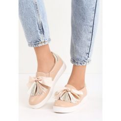 Beżowe Slip On Peekaboo. Brązowe tenisówki damskie Born2be, z materiału. Za 69,99 zł.