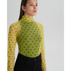 Przezroczysta bluzka z napisami - Zielony. Zielone bluzki damskie Cropp, s, z napisami, bez kołnierzyka, bez rękawów. Za 49,99 zł.