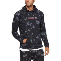 Under Armour Baseline Bluza Czarny. Czarne bluzy męskie Under Armour, l, z nadrukiem, z bawełny, bez kołnierzyka, bez rękawów, bez kaptura. Za 326,95 zł.