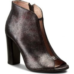 Botki damskie lity: Botki EKSBUT - 67-4339-H92/00F-1G Czarny/Bordo