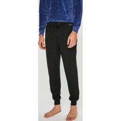 Calvin Klein Underwear - Spodnie. Szare spodnie męskie Calvin Klein Underwear, s, bez wzorów, z elastanu. W wyprzedaży za 159,90 zł.