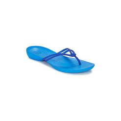 Sandały Crocs ISABELLA FLIP W. Niebieskie klapki damskie Crocs, bez wzorów, bez obcasa, bez zapięcia. W wyprzedaży za 69,30 zł.