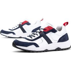 TOMMY HILFIGER FASHION MIX SNEAKER > FM0FM02389-YBS. Sneakersy męskie TOMMY HILFIGER, bez zapięcia. W wyprzedaży za 409,99 zł.