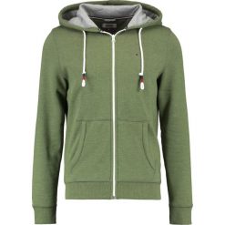 Tommy Jeans ESSENTIAL ZIPTHRU Bluza rozpinana deep lichen. Brązowe bluzy męskie Tommy Jeans, xl, z bawełny. Za 399,00 zł.
