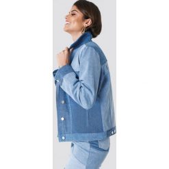Andrea Hedenstedt x NA-KD Kurtka jeansowa Re Done - Blue. Niebieskie kurtki damskie jeansowe marki Andrea Hedenstedt x NA-KD, na lato, w kolorowe wzory. W wyprzedaży za 141,98 zł.