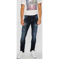 Jack & Jones - Jeansy Glenn. Jeansy męskie Jack & Jones. W wyprzedaży za 129,90 zł.