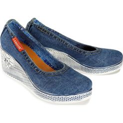 LANQIER 44C0147 jeans, czółenka damskie. Koturny damskie Lanqier, bez wzorów, z jeansu, bez obcasa, na koturnie. Za 199,90 zł.