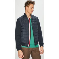 Tommy Hilfiger - Kurtka bomber. Niebieskie płaszcze męskie TOMMY HILFIGER, xl, bez wzorów, z bawełny, krótkie, bez kaptura. W wyprzedaży za 699,90 zł.